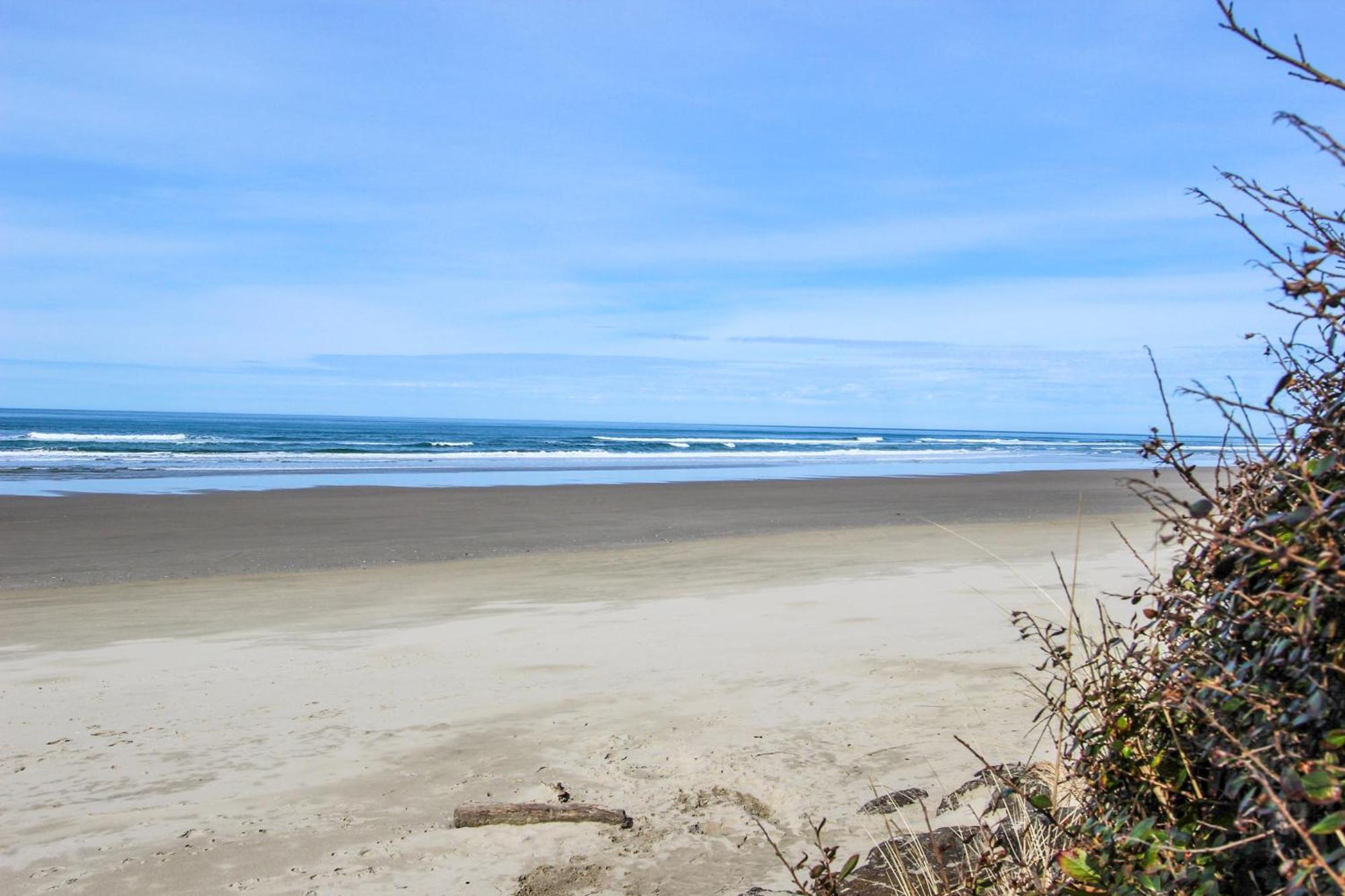 Ocean Breeze Retreat Villa Yachats Exterior photo