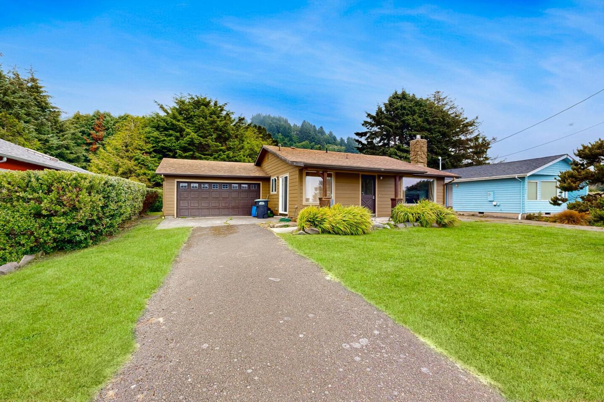 Ocean Breeze Retreat Villa Yachats Exterior photo